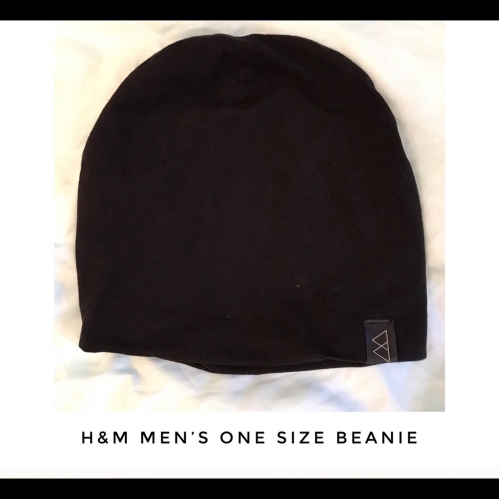 NWOT H&M Black stretchy beanie